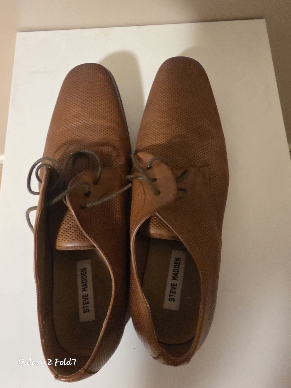Steve Madden Men’s Tan Perforated Leather Derby Shoes